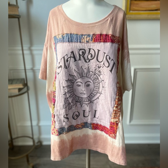 easel Tops - Upcycled Easel Kantha Graphic Tunic